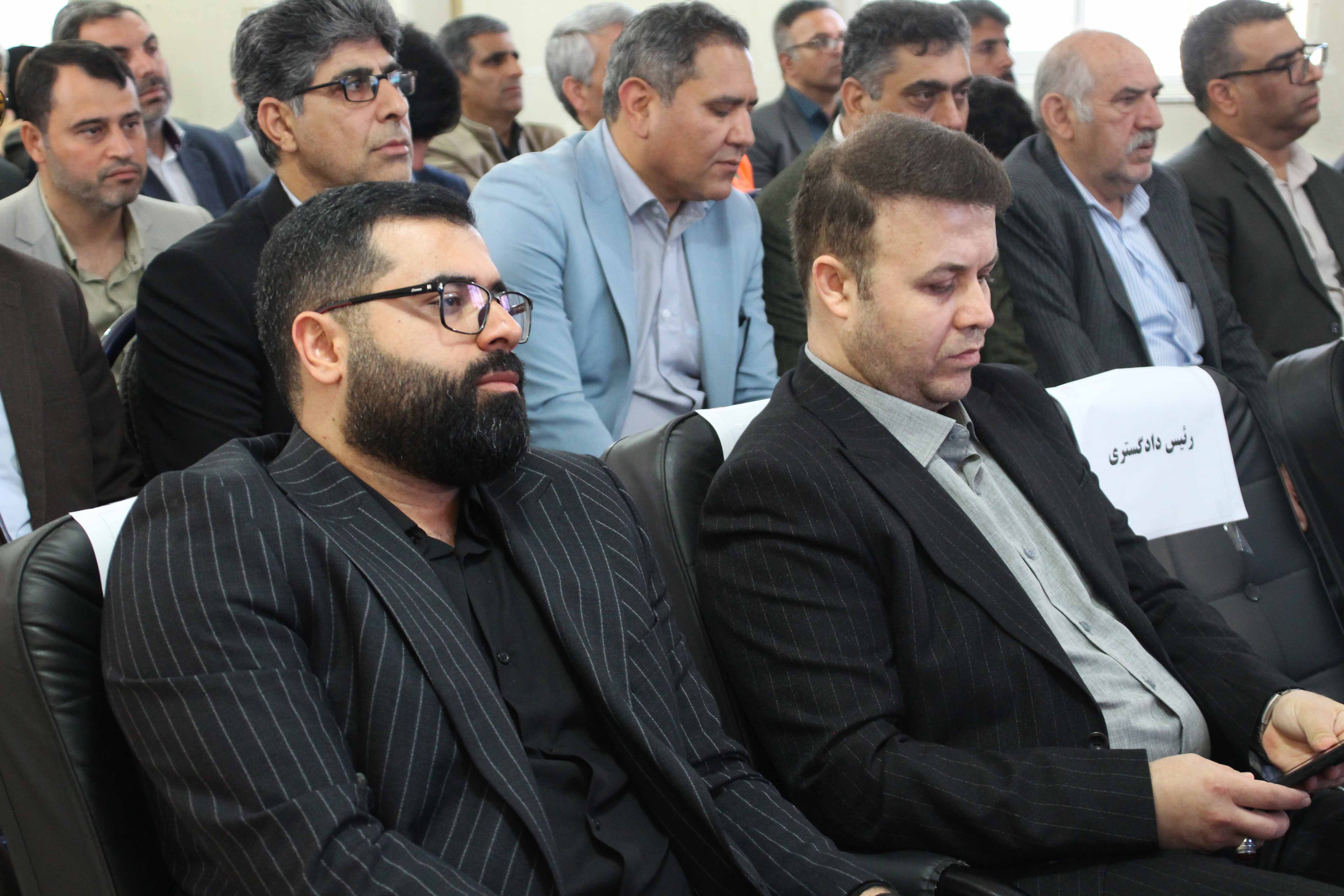 آیین تودیع و معارفه دادستان شهرستان آزادشهر